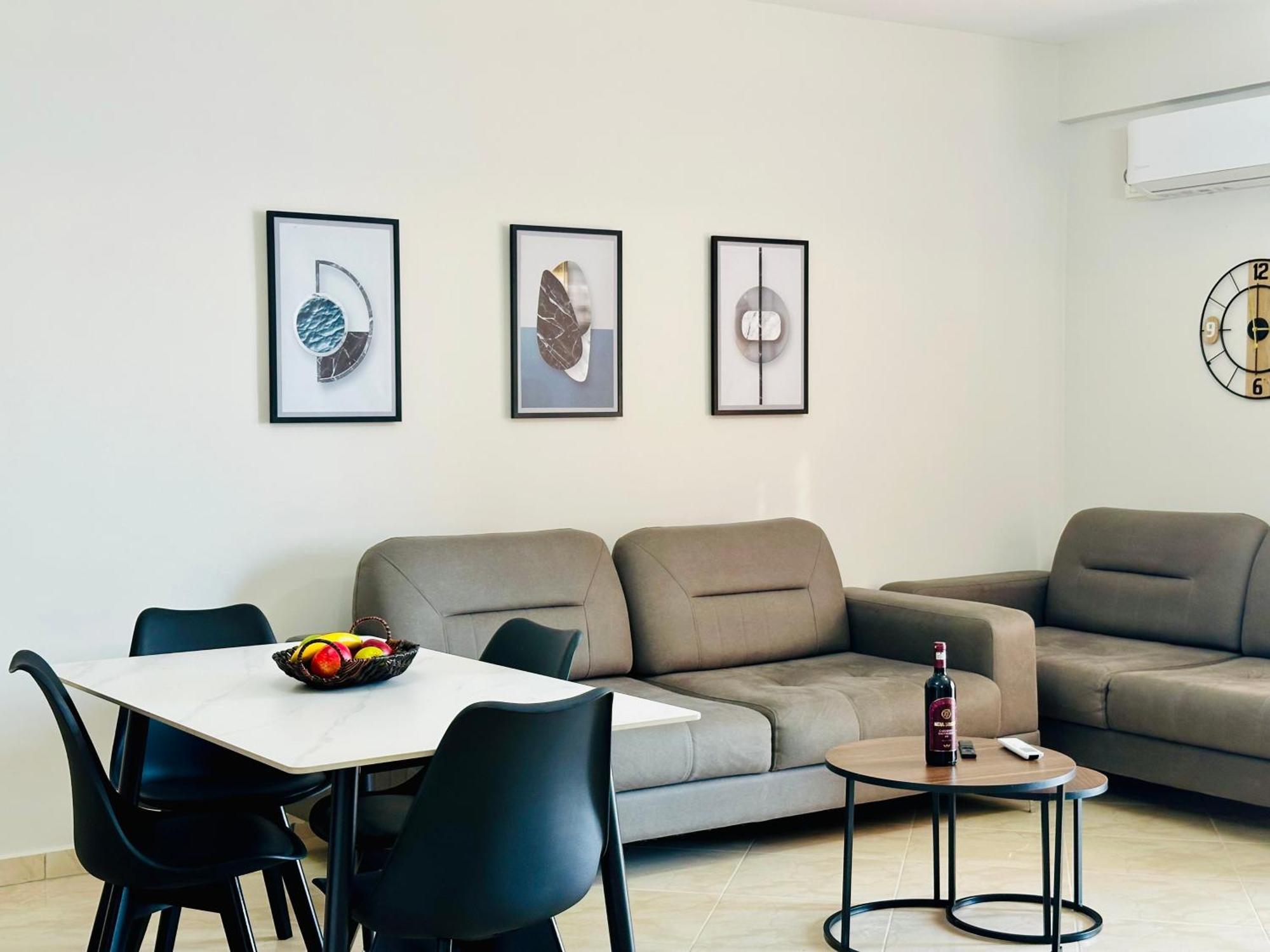 Jico Travel - Erjon Apartments Vlorë 部屋 写真