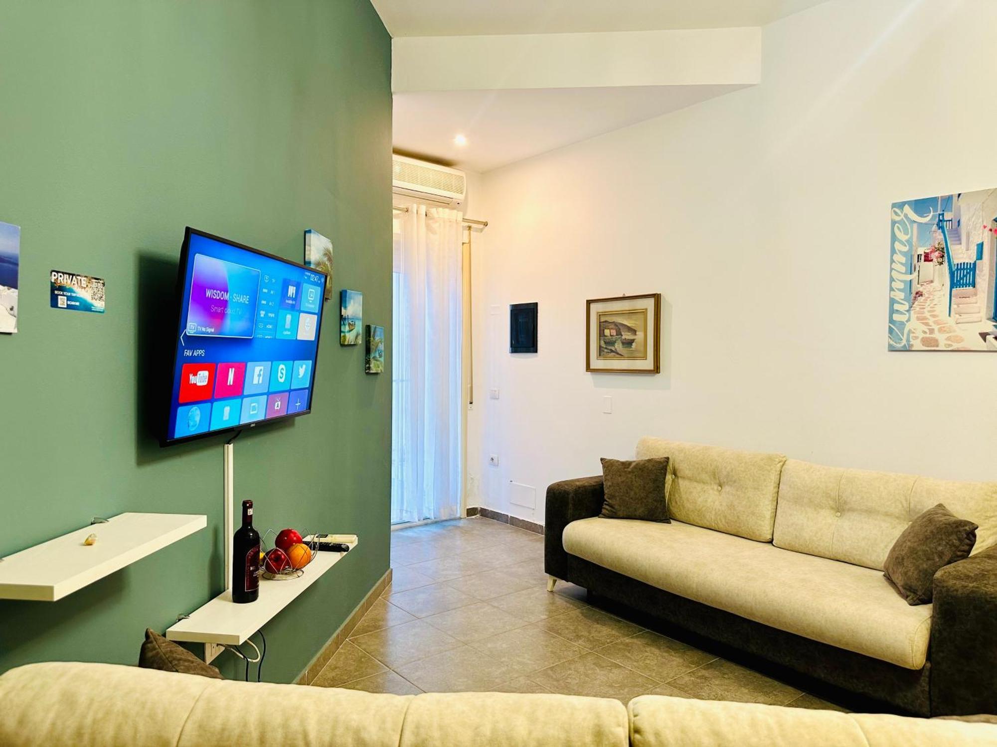 Jico Travel - Erjon Apartments Vlorë エクステリア 写真