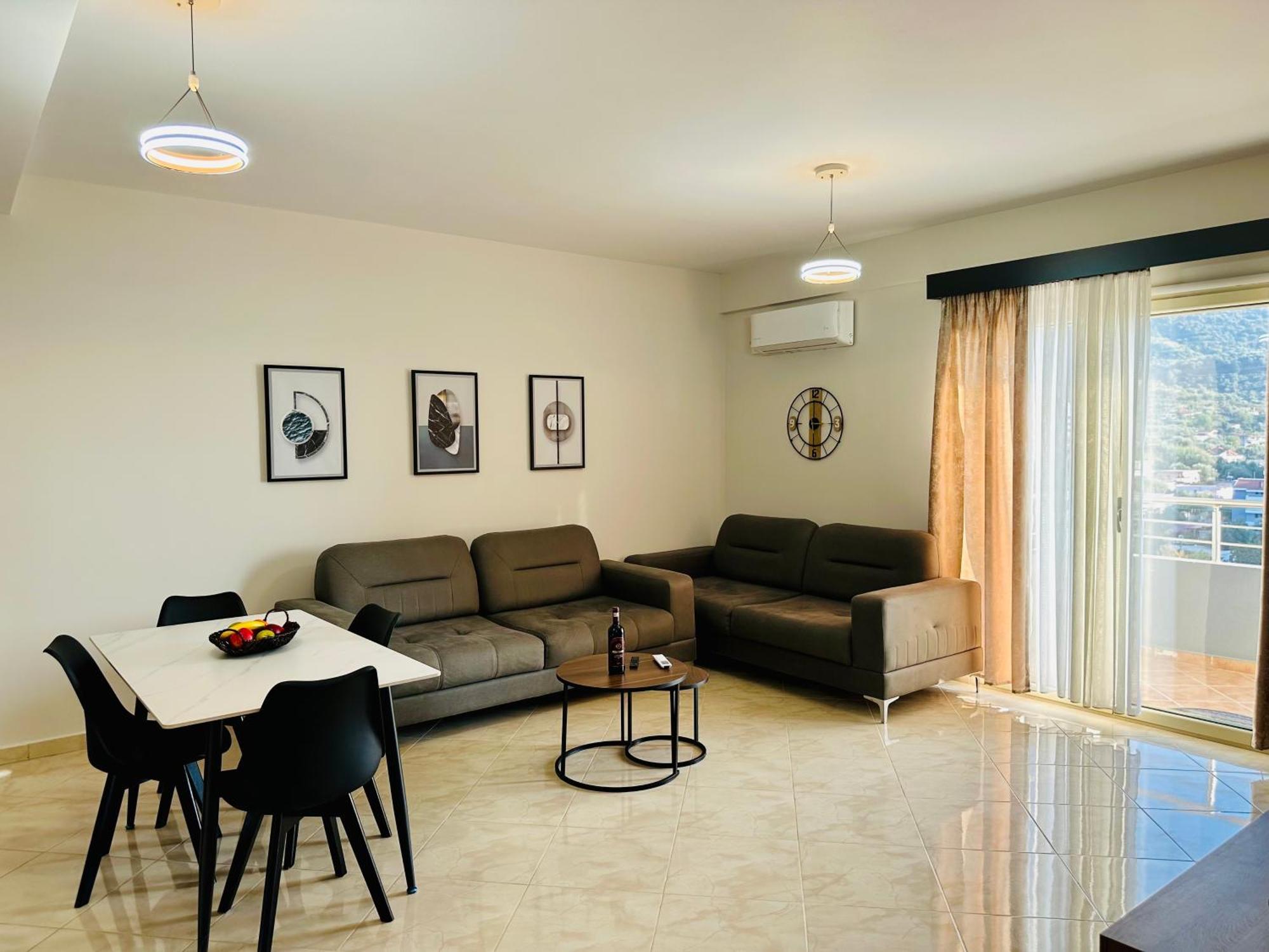 Jico Travel - Erjon Apartments Vlorë エクステリア 写真